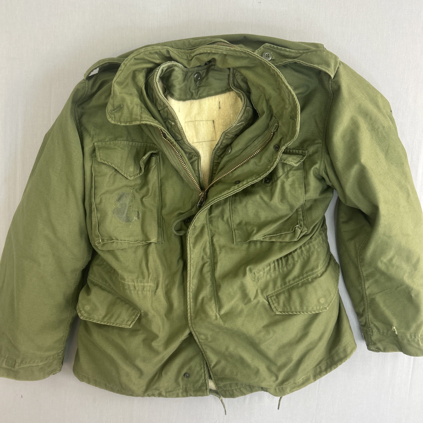 1972 US Army M65 Field Jacket Medium Regular OG107 Vietnam Era With Liner 1972 US Army M65 Field Jacket Medium Regular OG107 Vietnam Era With Liner