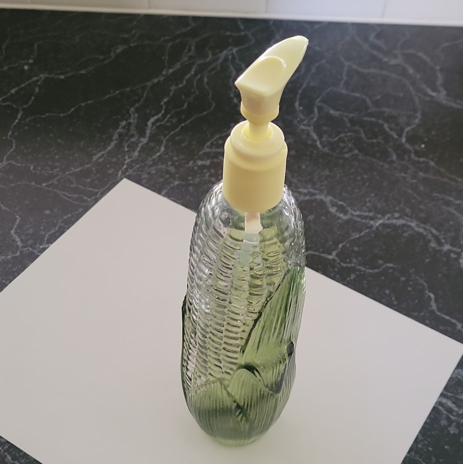 Vintage Avon Golden Harvest Corn Cob Glass Lotion/Soap Dispenser 1970’s READ