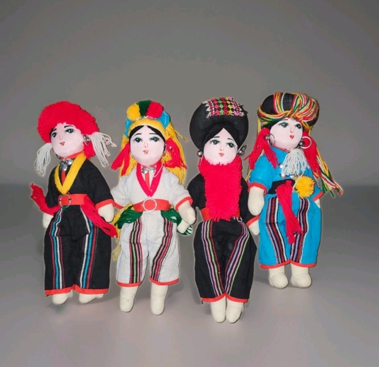 Vintage Thai Hill Tribe Cloth Dolls Lot 4 Akha Hmong Yao Lahu Folk Art Ethnic Vintage Thai Hill Tribe Cloth Dolls Lot 4 Akha Hmong Yao Lahu Folk Art Ethnic