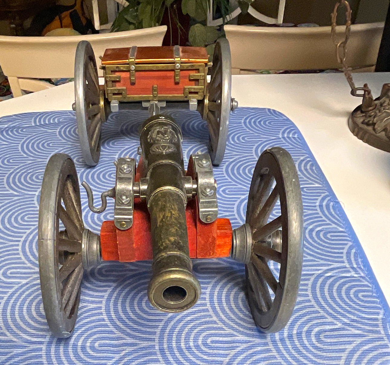 Vintage Civil War Dahlgren 1861 Cannon Model Wood carriage Metal barrel Amo case Vintage Civil War Dahlgren 1861 Cannon Model Wood carriage Metal barrel Amo case