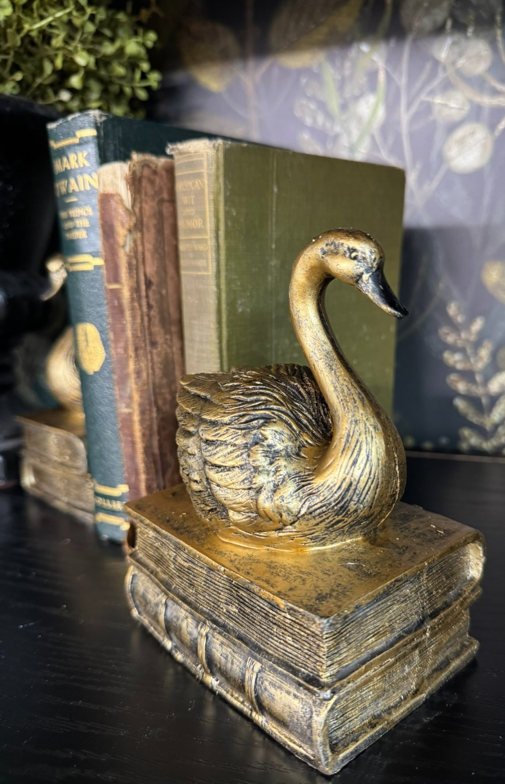 Lot 2 Antique-Gold Art Deco Swan On Vintage Books Bookends Swans Shelf Book Ends Lot 2 Antique-Gold Art Deco Swan On Vintage Books Bookends Swans Shelf Book Ends
