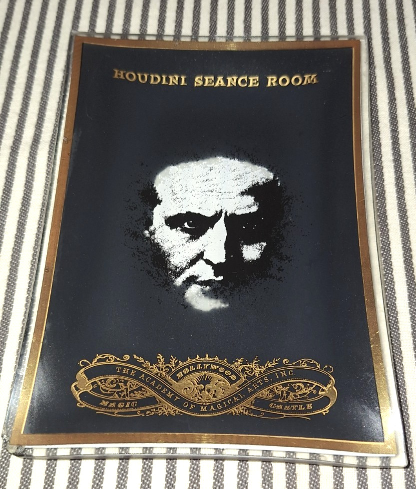 VTG HARRY HOUDINI MAGIC CASTLE SEANCE ROOM MAGICAL ARTS GLASS TRAY DISH Read VTG HARRY HOUDINI MAGIC CASTLE SEANCE ROOM MAGICAL ARTS GLASS TRAY DISH Read