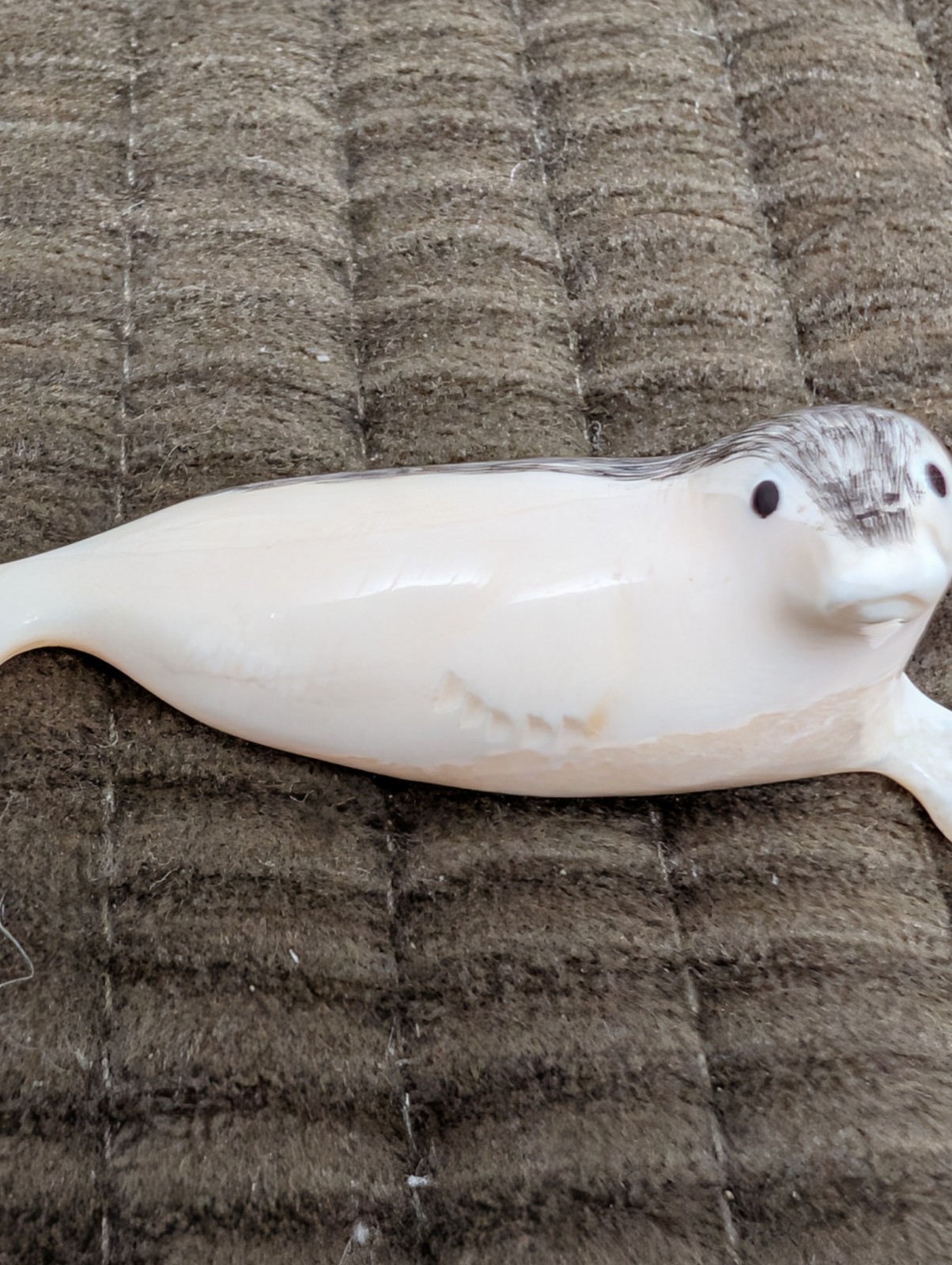 Vintage Hand Carved Natural Bone Seal Figurine Signed Scrimshaw Art Miniature Vintage Hand Carved Natural Bone Seal Figurine Signed Scrimshaw Art Miniature