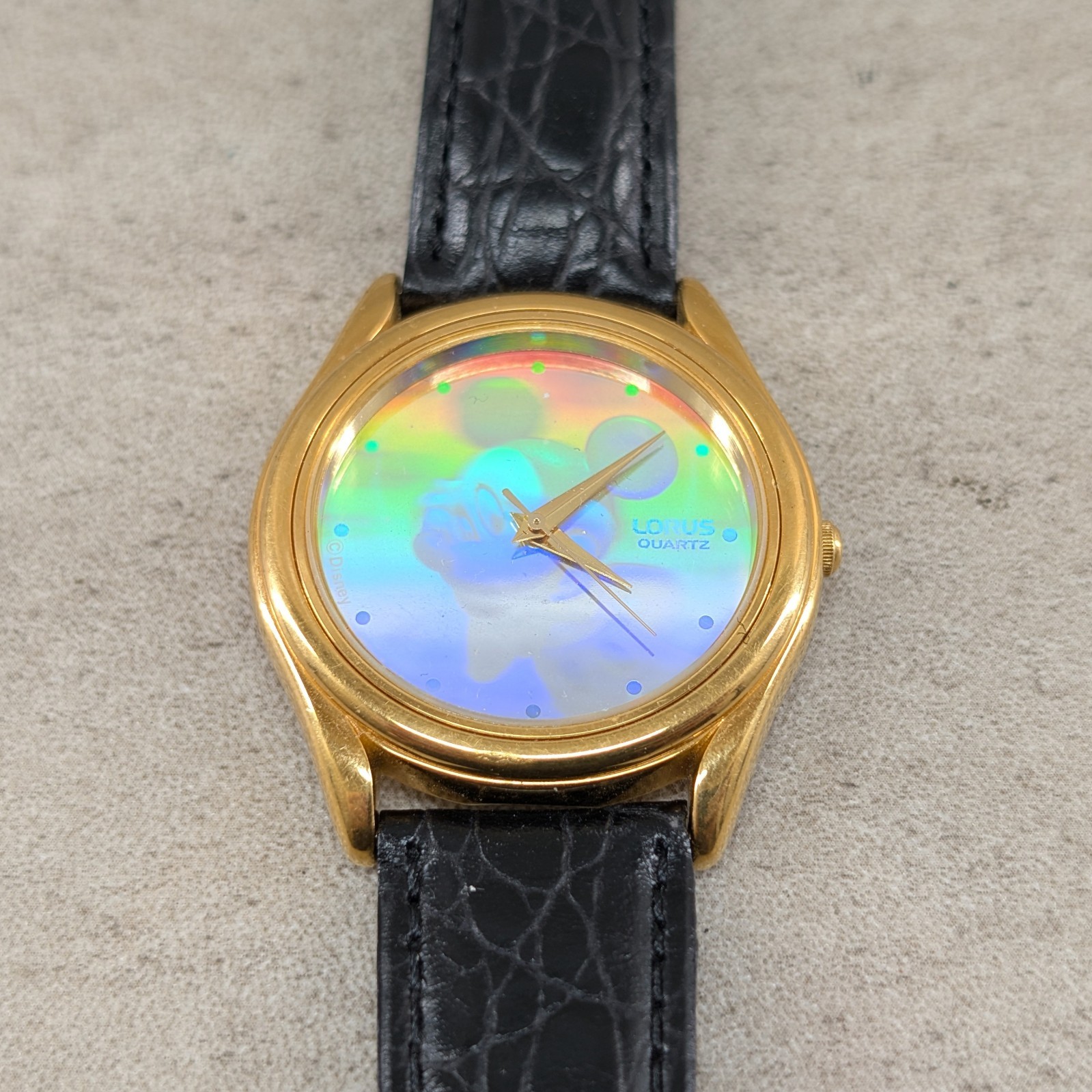 Vintage Lorus Disney Mickey Mouse Hologram Watch Gold Tone V501-6K10 New Battery Vintage Lorus Disney Mickey Mouse Hologram Watch Gold Tone V501-6K10 New Battery