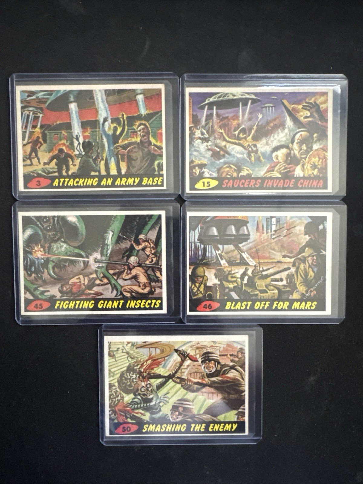 1962 Topps Mars Attacks LOT OF 5 NM CARDS (#3/15/45/46/50) 1962 Topps Mars Attacks LOT OF 5 NM CARDS (#3/15/45/46/50)