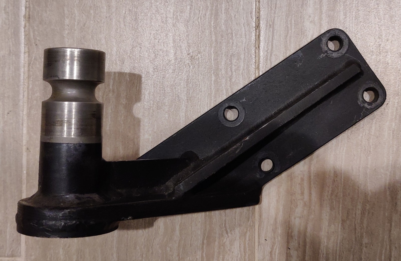 MSG Swing Arm Interior Exterior Swing Arm Mount. Possibly HMMWV, Polaris MRZR MSG Swing Arm Interior Exterior Swing Arm Mount. Possibly HMMWV, Polaris MRZR
