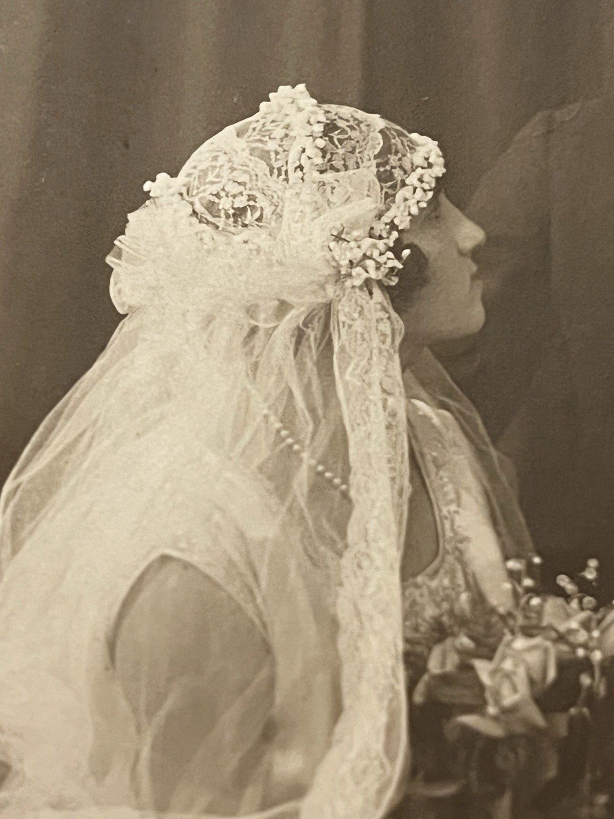 1920’s Wedding Photo Juliet Cap Veil Cloche Veil Tuxedo Roses Antique