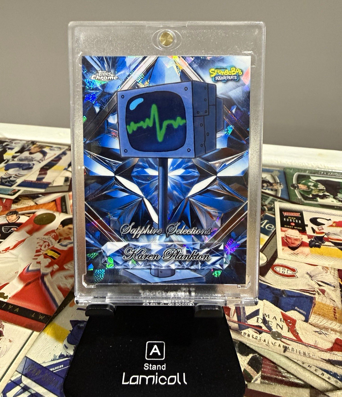 KAREN PLANKTON 2025 TOPPS CHROME SPONGEBOB 25TH SAPPHIRE SELECTIONS #SS-7 Q3420 KAREN PLANKTON 2025 TOPPS CHROME SPONGEBOB 25TH SAPPHIRE SELECTIONS #SS-7 Q3420