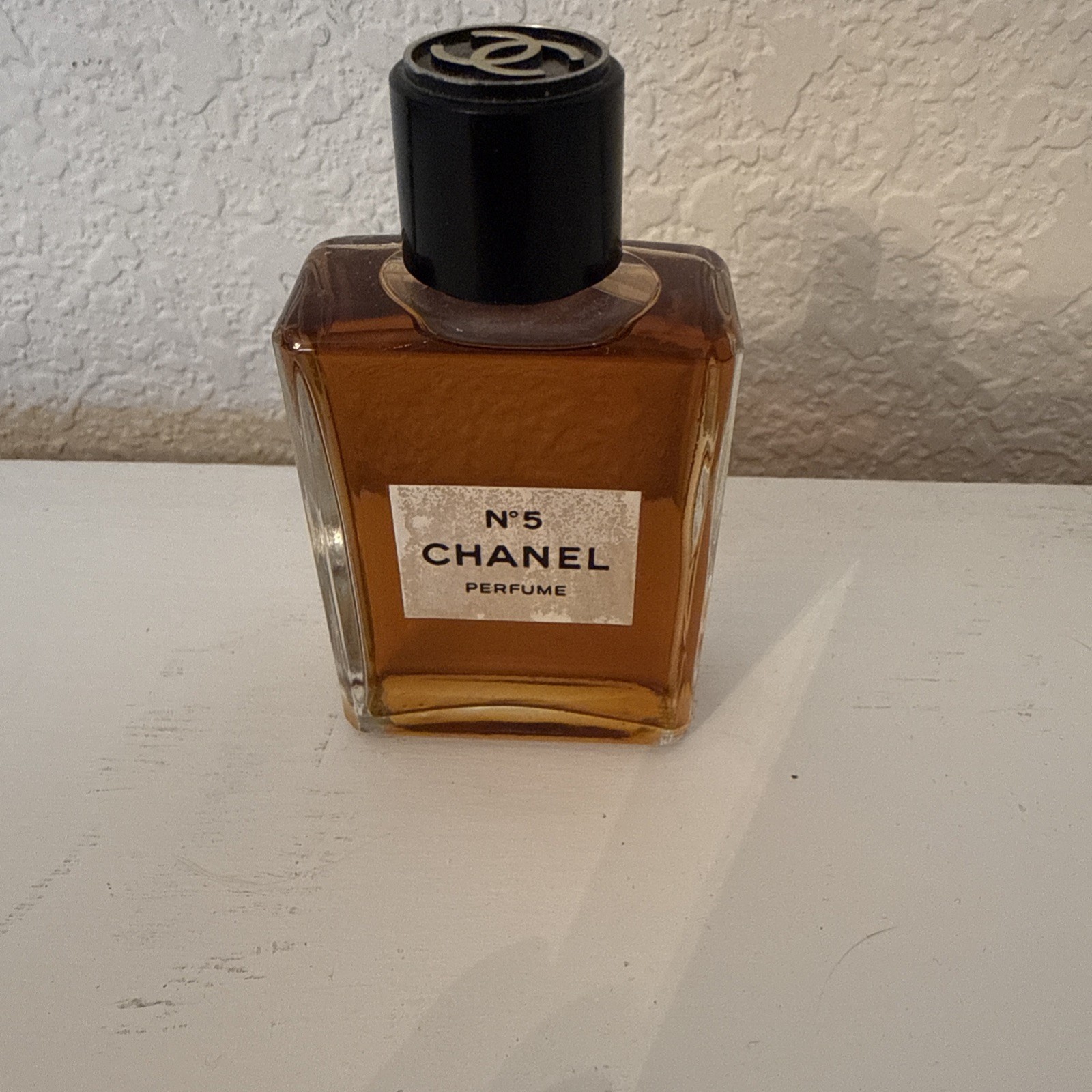 Vintage 1970’s CHANEL No. 5 Perfume FULL Collectors 3oz Glass Bottle Vintage 1970’s CHANEL No. 5 Perfume FULL Collectors 3oz Glass Bottle