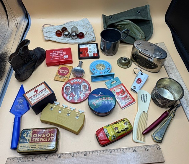 Vintage Junk Drawer Lot-Advertising-Political-Trinkets-Toys Vintage Junk Drawer Lot-Advertising-Political-Trinkets-Toys