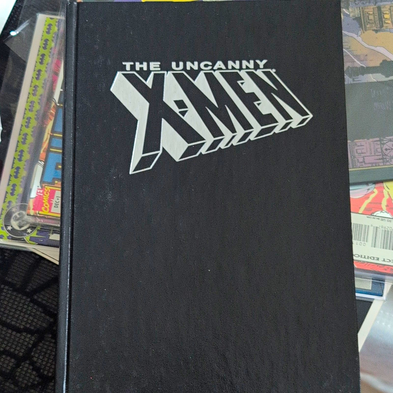 Marvel The Uncanny X-Men Vol 6 Hardcover - Chris Claremont, John Byrne Marvel The Uncanny X-Men Vol 6 Hardcover - Chris Claremont, John Byrne