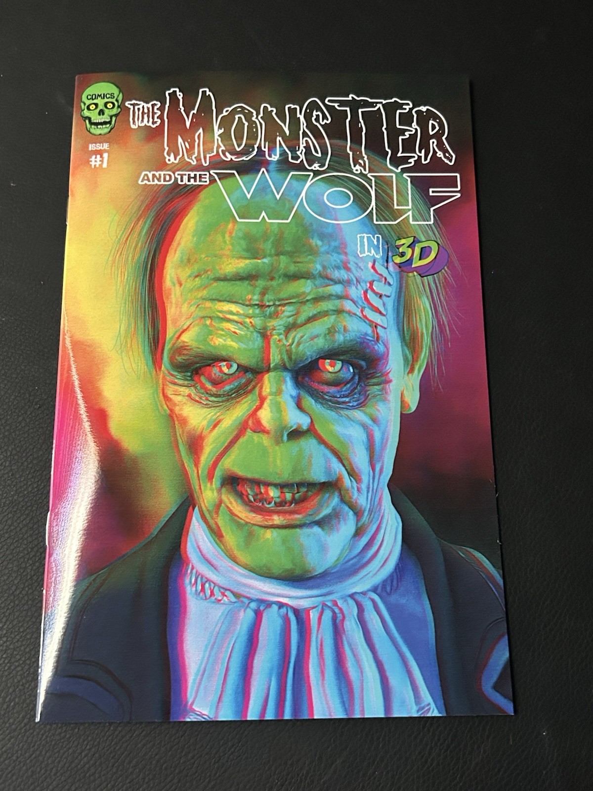 Mark Spears: The Monster & The Wolf #1 Kickstarter 3D-4 Signed Var. (1 of 100) Mark Spears: The Monster & The Wolf #1 Kickstarter 3D-4 Signed Var. (1 of 100)
