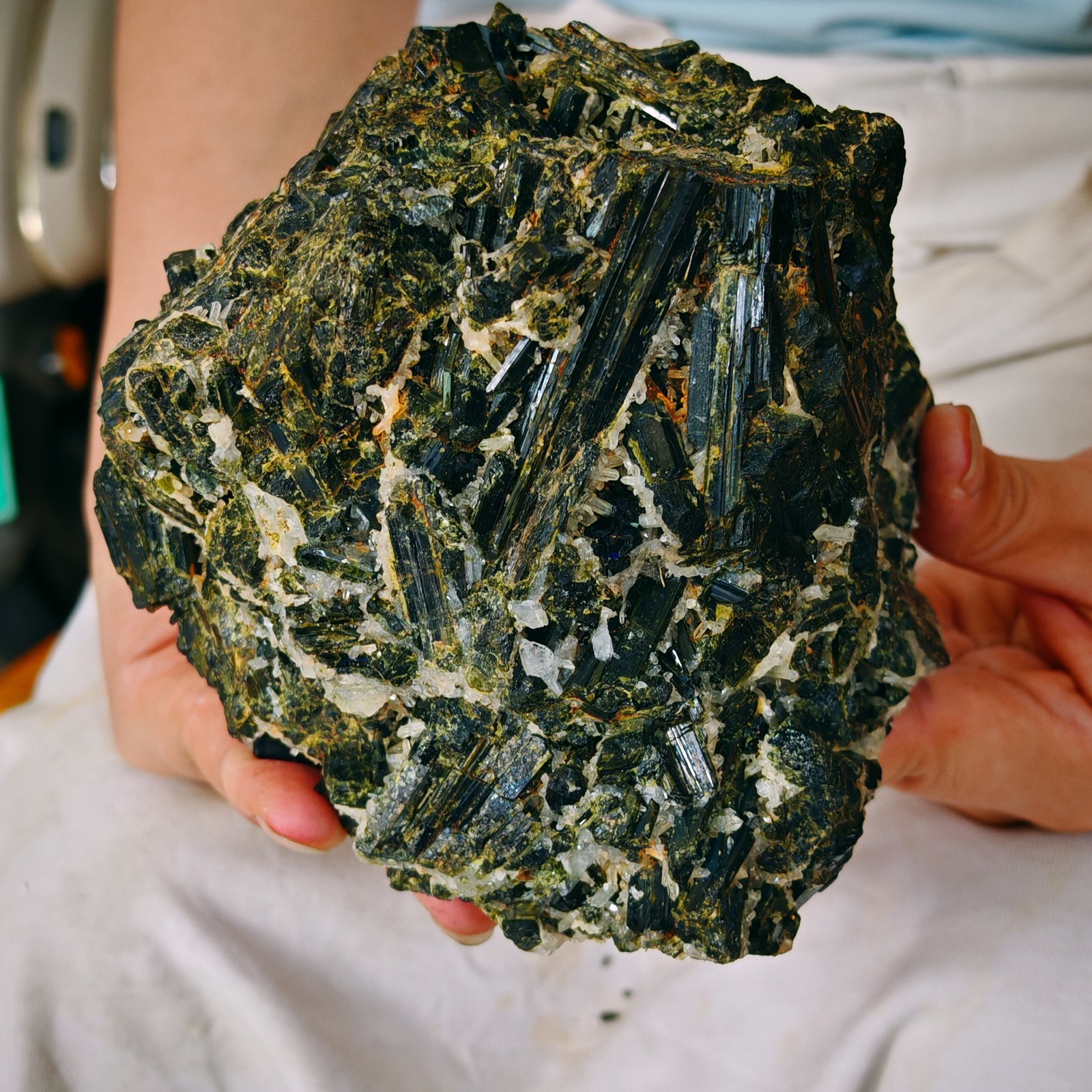 4LB Natural Green Tourmaline with Quartz Symbiotic Raw Mineral Specimen 4LB Natural Green Tourmaline with Quartz Symbiotic Raw Mineral Specimen