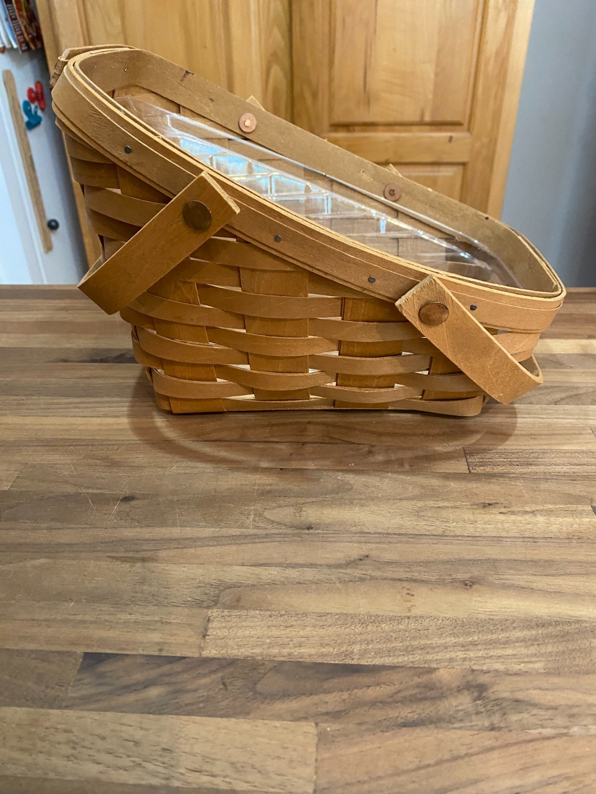 LONGABERGER Small Vegetable Basket with Handles and Protector 2009 LONGABERGER Small Vegetable Basket with Handles and Protector 2009