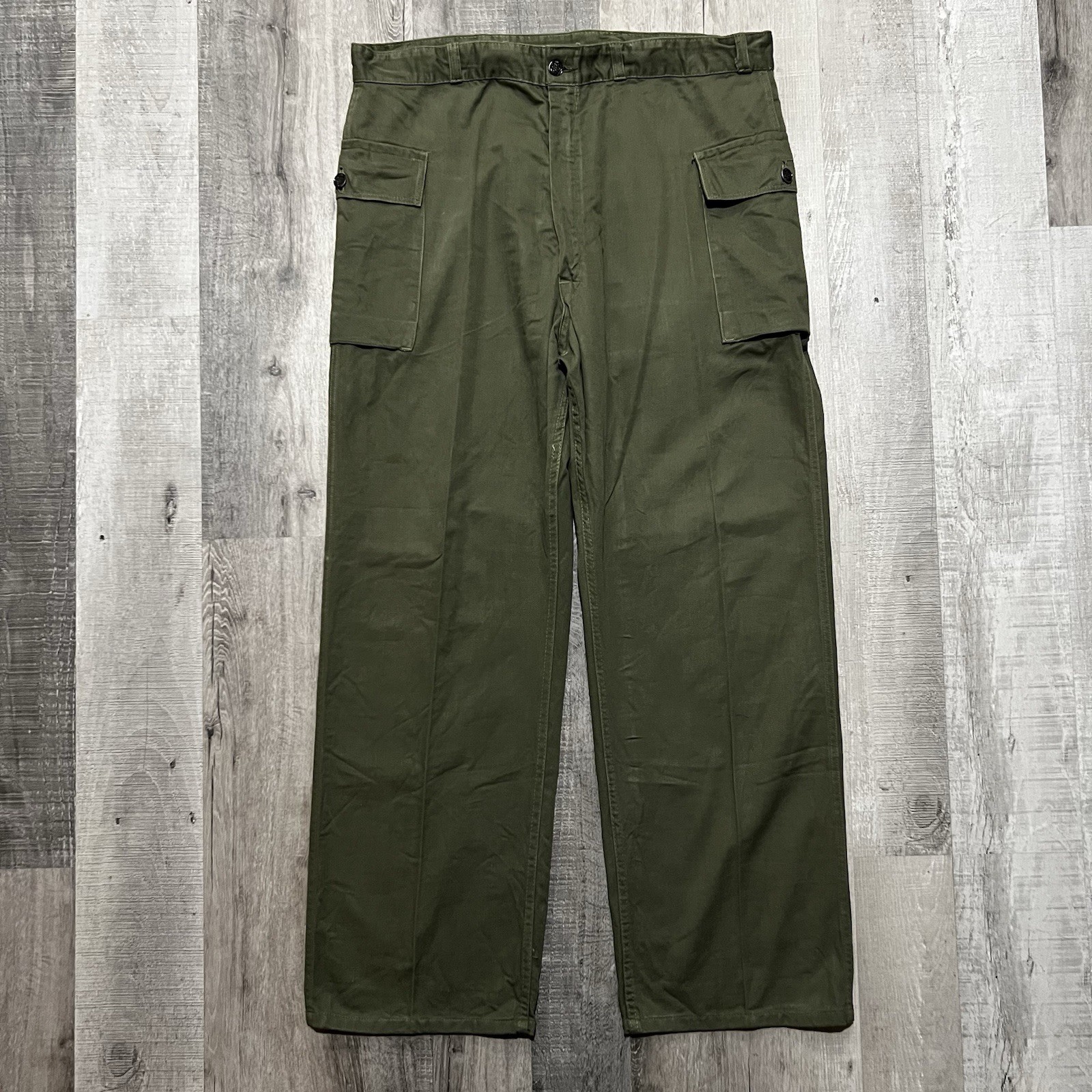 VTG 1950s Korean War M-43 Military Field Pants 13 Star High Pocket Big Size 39" VTG 1950s Korean War M-43 Military Field Pants 13 Star High Pocket Big Size 39"