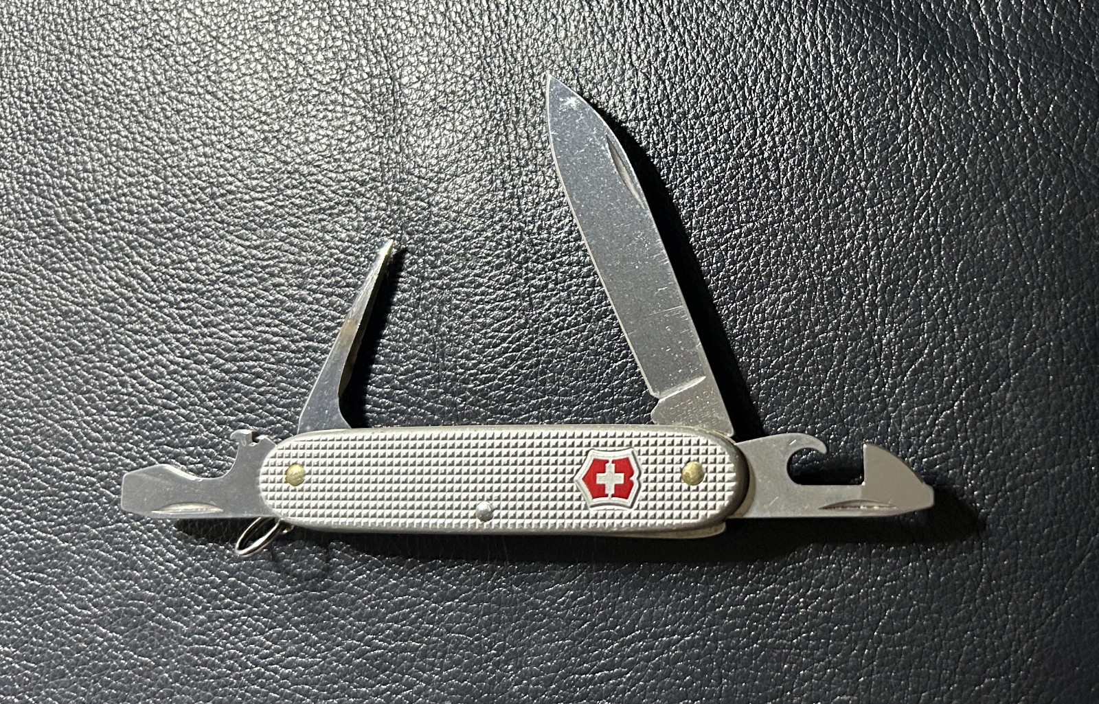 Victorinox PIONEER Swiss Army Knife - Alox - Silver - 93mm