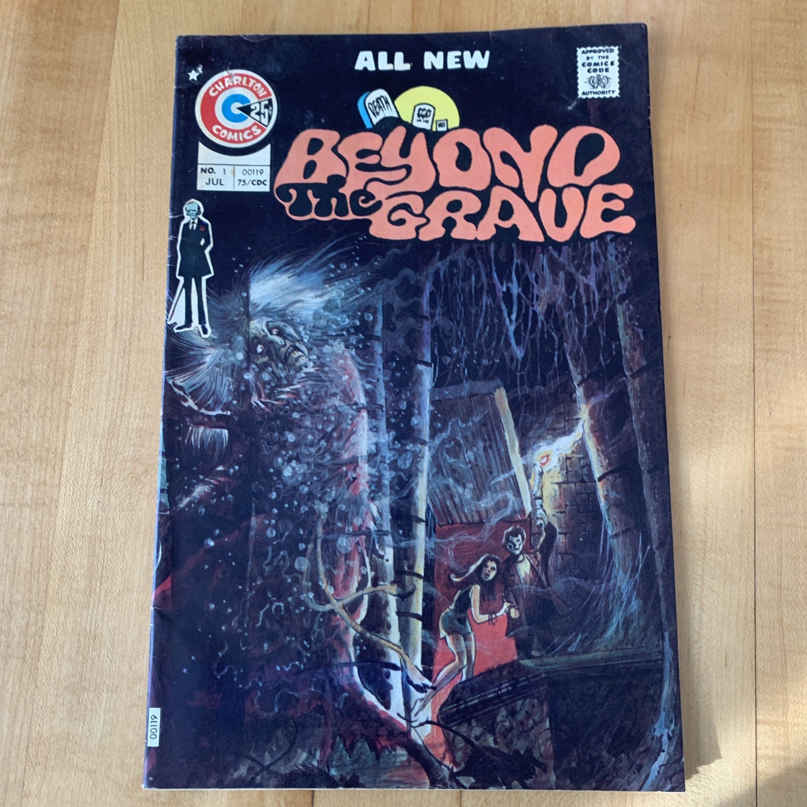 Beyond The Grave #1 (1975)  Tom Sutton Cover Charlton Comics