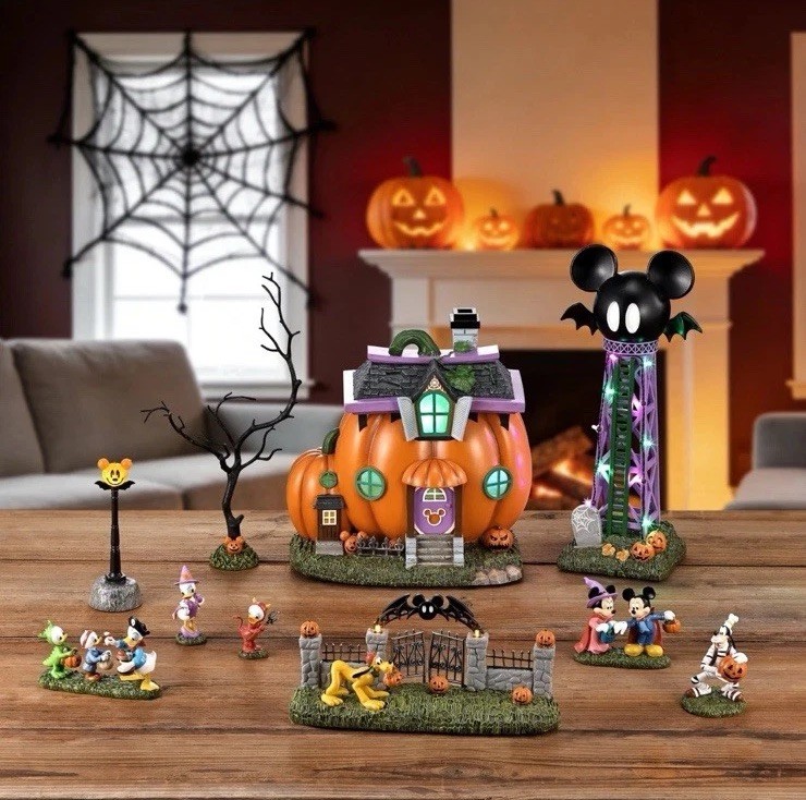 10-Piece Disney Halloween Village Set Animated Collectible Display As Is Read 10-Piece Disney Halloween Village Set Animated Collectible Display As Is Read