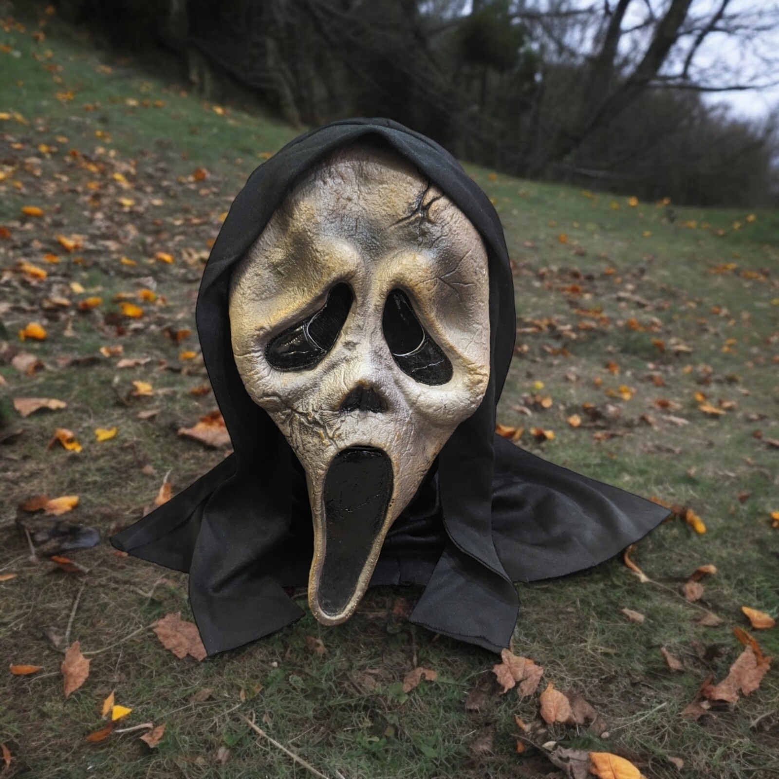 Zombie Ghostface Mask Scream 4 2010 Fun World Zombie Ghostface Mask Scream 4 2010 Fun World