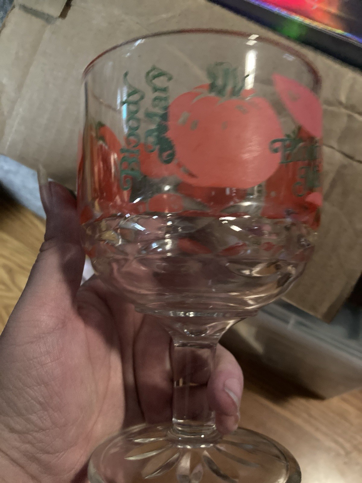 VINTAGE COCKTAIL BLOODY MARY RED GREEN TOMATO GLASS LARGE HEAVY STEMWARE VINTAGE COCKTAIL BLOODY MARY RED GREEN TOMATO GLASS LARGE HEAVY STEMWARE