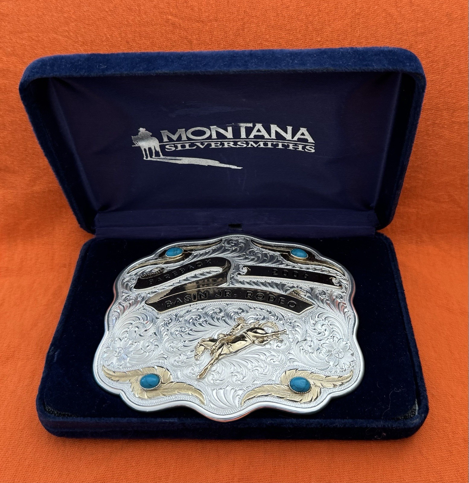 VINTAGE NOS NIB MONTANA SS 2006 BASIN JR RODEO BAREBACK GEM TROPHY BELT BUCKLE VINTAGE NOS NIB MONTANA SS 2006 BASIN JR RODEO BAREBACK GEM TROPHY BELT BUCKLE