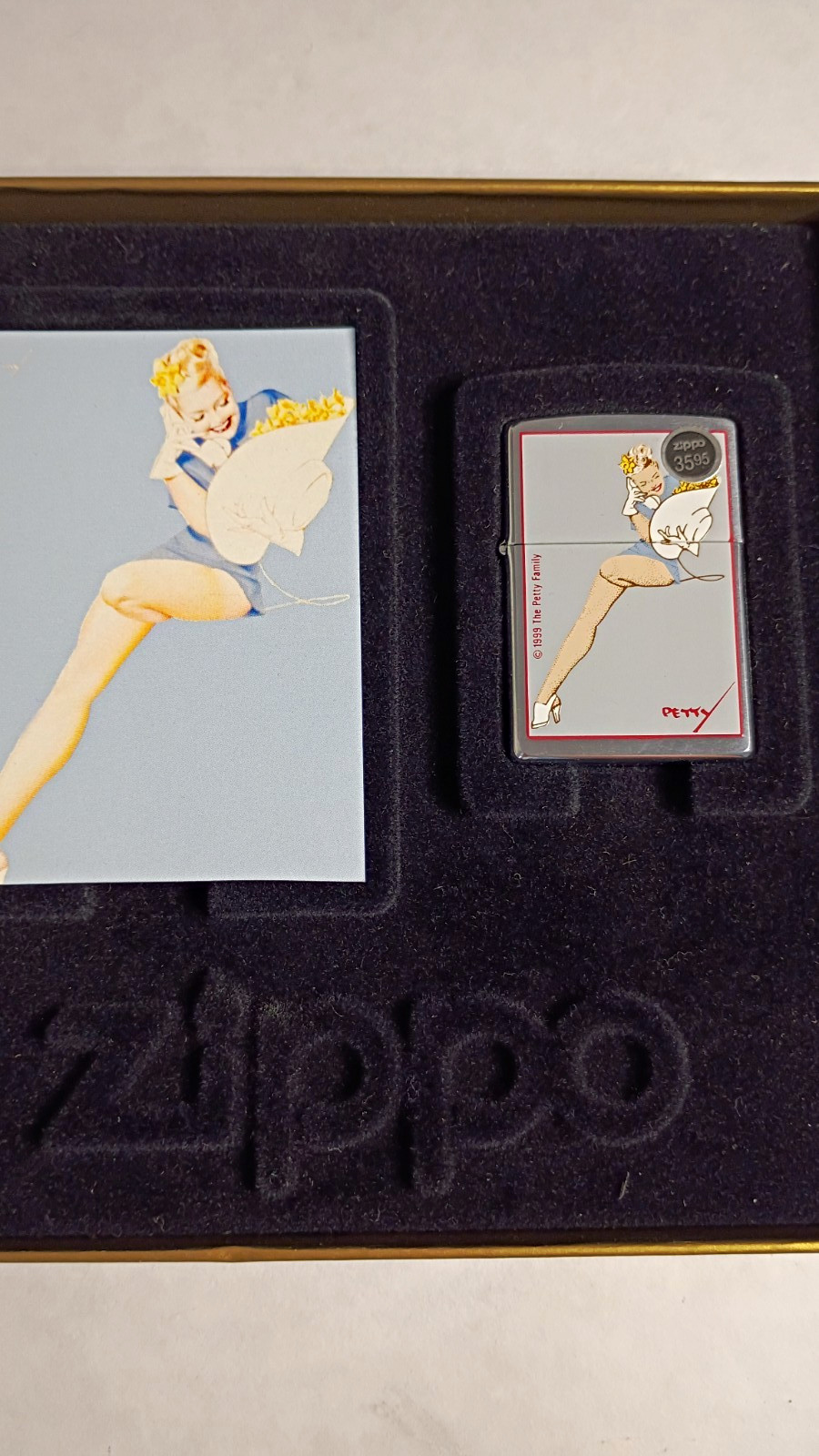 Zippo Petty Girl Flower Girl Lighter Gift Set w/ Box Certificate & Trading Card
