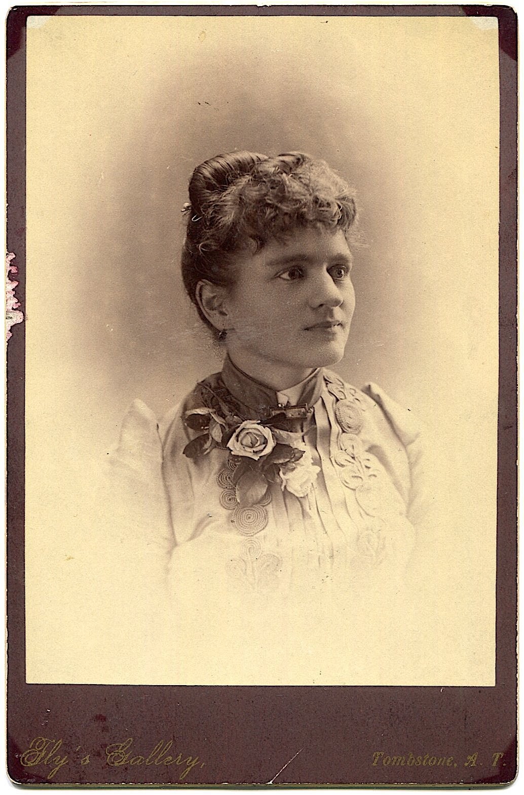 Tombstone Arizona Territory Fly's Gallery Attractive Woman 1880s Cabinet Card