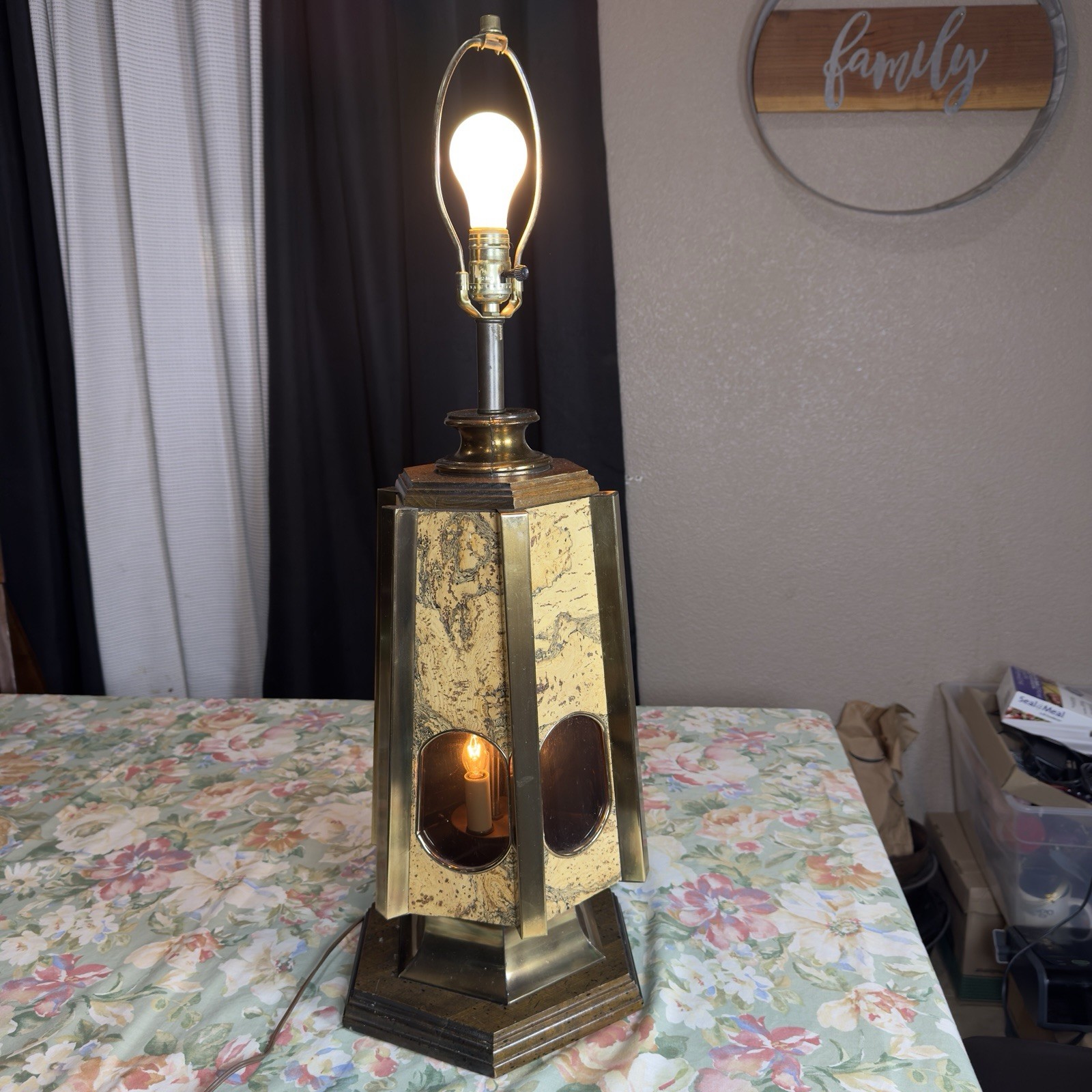 Vintage MCM Mid Century Table Lamp Brass Cork Hexagon Nightlight Base 3 Way Ligh Vintage MCM Mid Century Table Lamp Brass Cork Hexagon Nightlight Base 3 Way Ligh