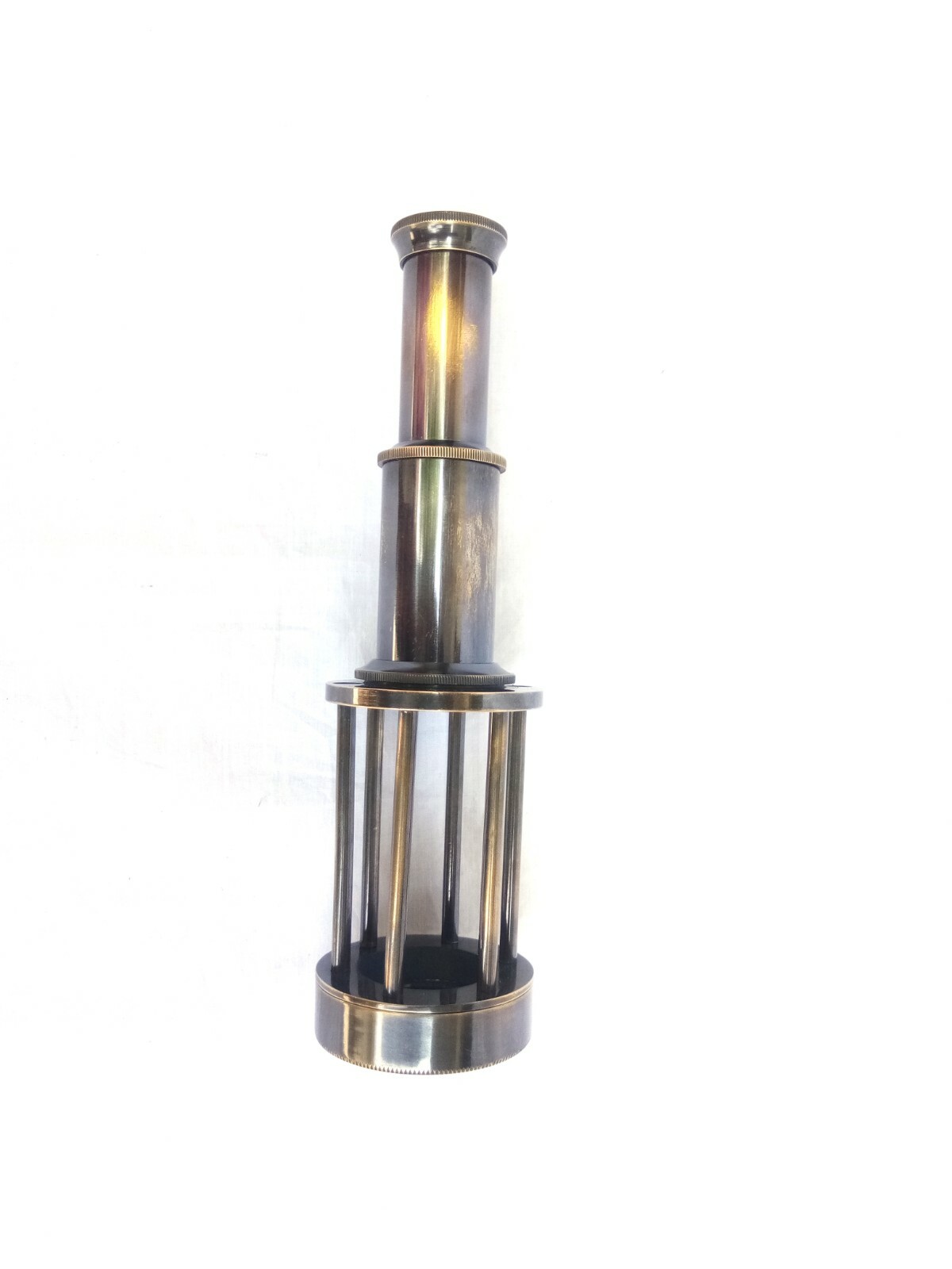 6" Antique Solid Brass Queen Victoria London - 1917" Telescope Spyglass Replica 6" Antique Solid Brass Queen Victoria London - 1917" Telescope Spyglass Replica