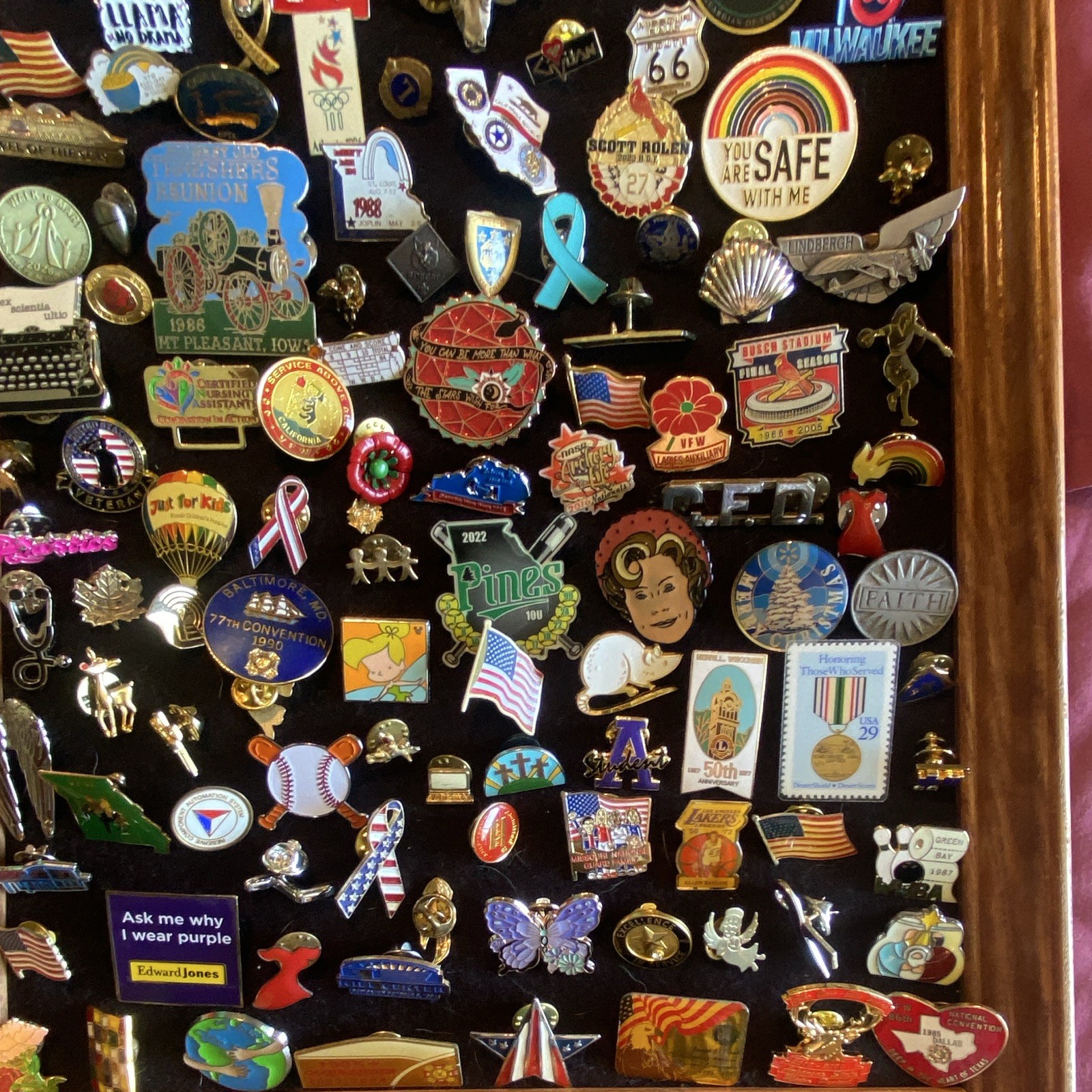 Large Lot Lapel Pins Approx 100 EI Large Lot Lapel Pins Approx 100 EI