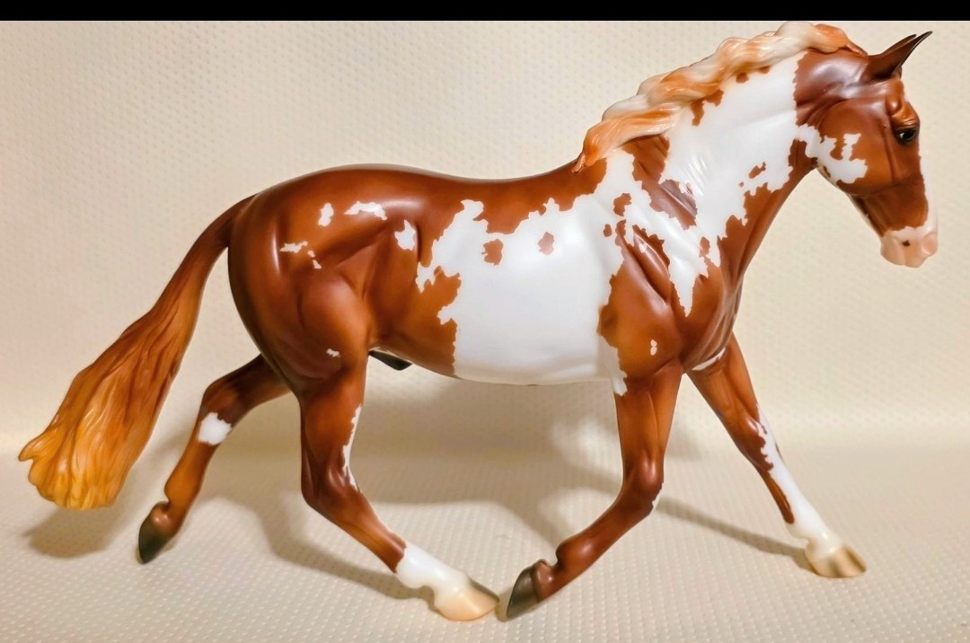 Breyer Traditional Breyerfest 2025 Beau N' Arrow Pinto Spotted Draft Horse Breyer Traditional Breyerfest 2025 Beau N' Arrow Pinto Spotted Draft Horse