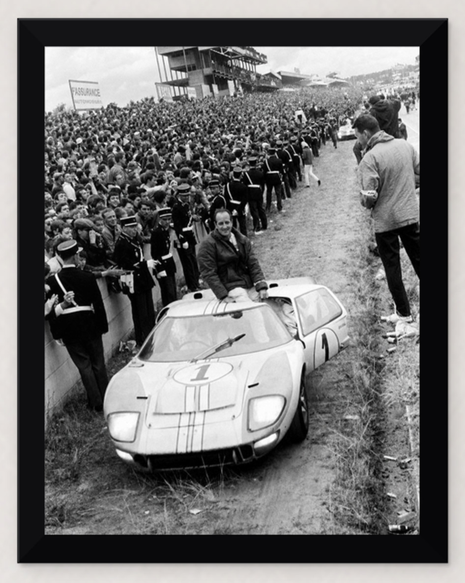 1966 LE MANS KEN MILES BRUCE MCLAREN FORD GT40 11X8.5 FRAMED REPRO PHOTO 1966 LE MANS KEN MILES BRUCE MCLAREN FORD GT40 11X8.5 FRAMED REPRO PHOTO