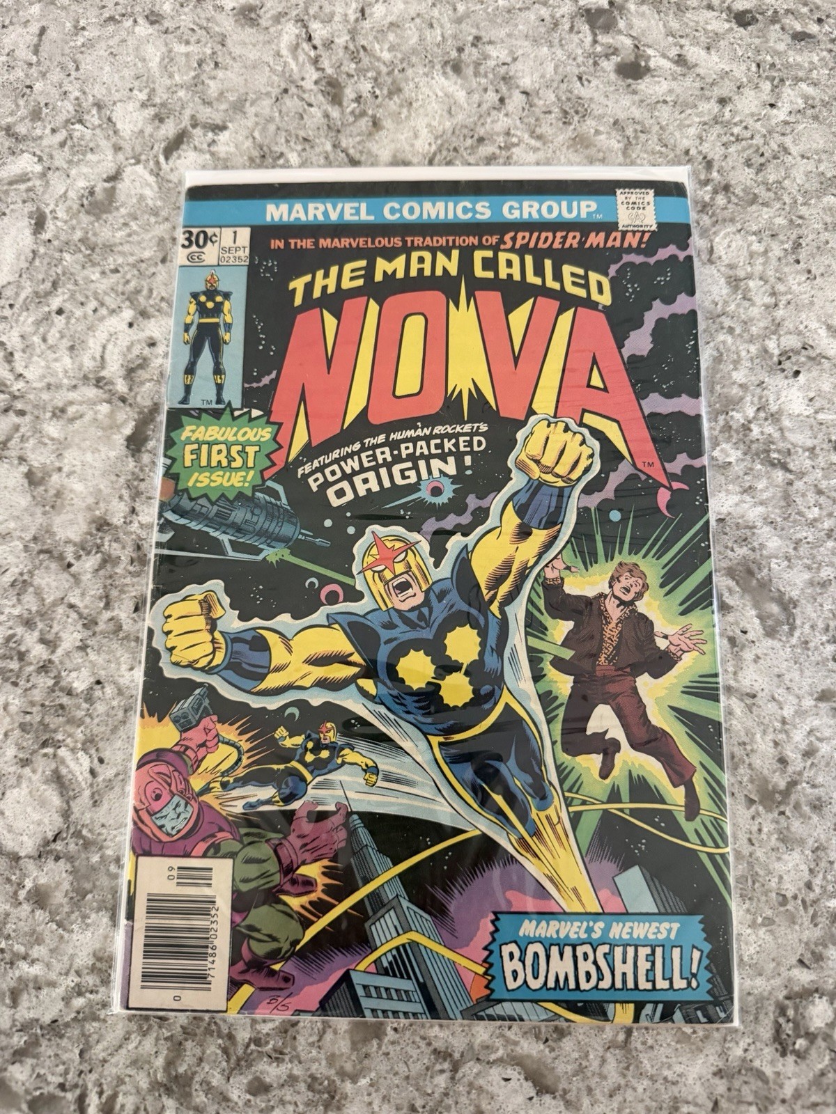 Nova #1 (Marvel Comics September 1976) Nova #1 (Marvel Comics September 1976)
