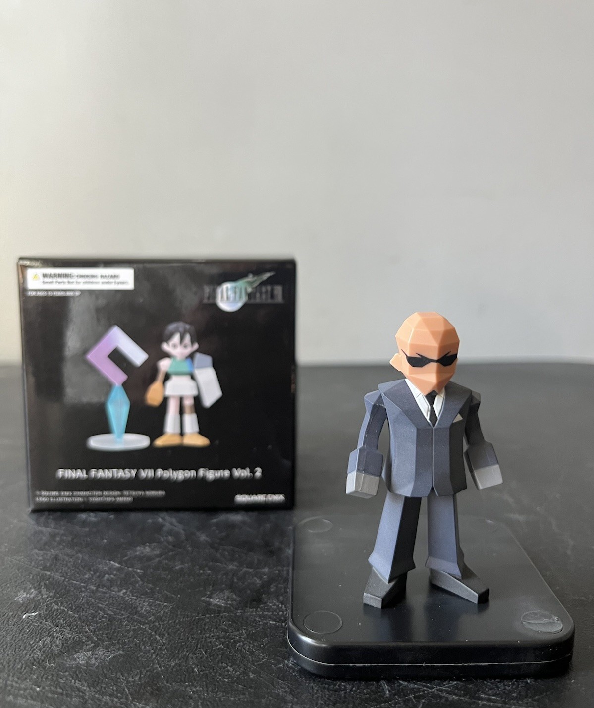 NEW Official Square Enix Final Fantasy VII Polygon Figure Vol. 2 - Rude NEW Official Square Enix Final Fantasy VII Polygon Figure Vol. 2 - Rude