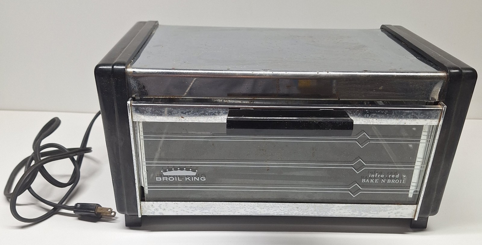 Broil King Chrome BAKE N’ BROIL Infra-Red Oven E-13305 Vintage MCM Convection Broil King Chrome BAKE N’ BROIL Infra-Red Oven E-13305 Vintage MCM Convection
