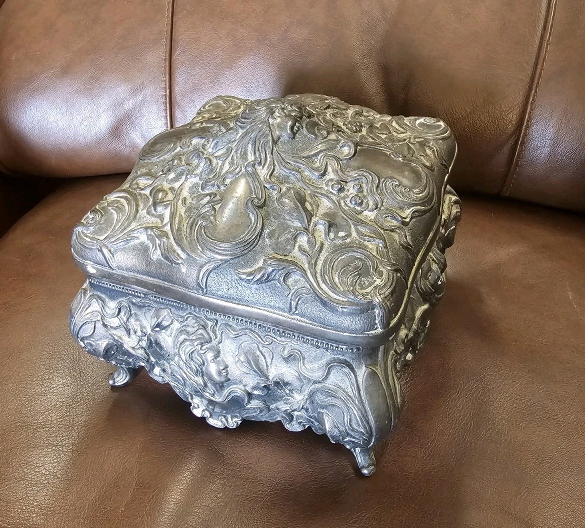 📿💍Antique 1900s Jewelry Box Casket Art Nouveau Victorian📿💍 📿💍Antique 1900s Jewelry Box Casket Art Nouveau Victorian📿💍