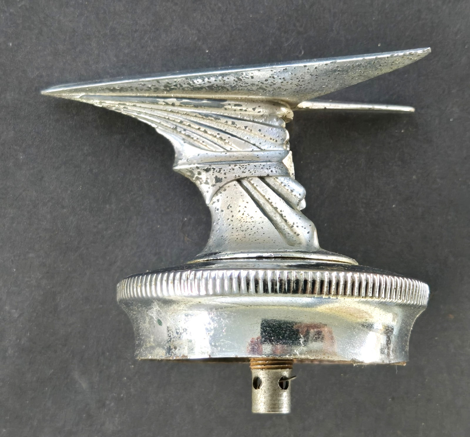 VERY RARE VINTAGE 1920's WINGED FLYING THERMOSTAT RADIATOR CAP like MOTO METER VERY RARE VINTAGE 1920's WINGED FLYING THERMOSTAT RADIATOR CAP like MOTO METER