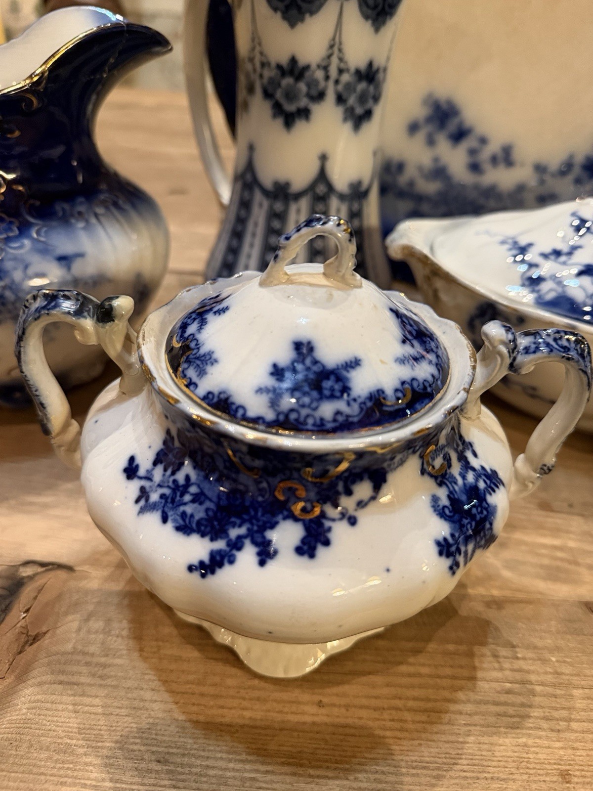 Antique Thomas Till & Sons Flow Blue Covered Sugar Bowl Victorian Cobalt Floral Antique Thomas Till & Sons Flow Blue Covered Sugar Bowl Victorian Cobalt Floral