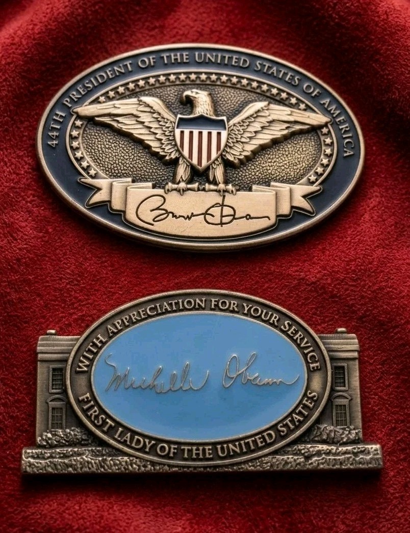 Very Rare Authentic President Barack & MICHELLE OBAMA POTUS Challenge Coin Set Very Rare Authentic President Barack & MICHELLE OBAMA POTUS Challenge Coin Set