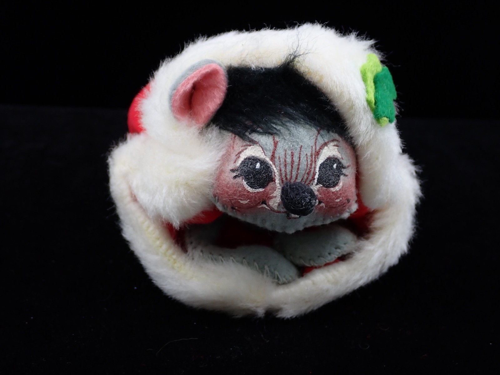 Vintage Annalee Mobilitee Doll Mouse in Stocking Santas Hat 1965/1972 10" Long