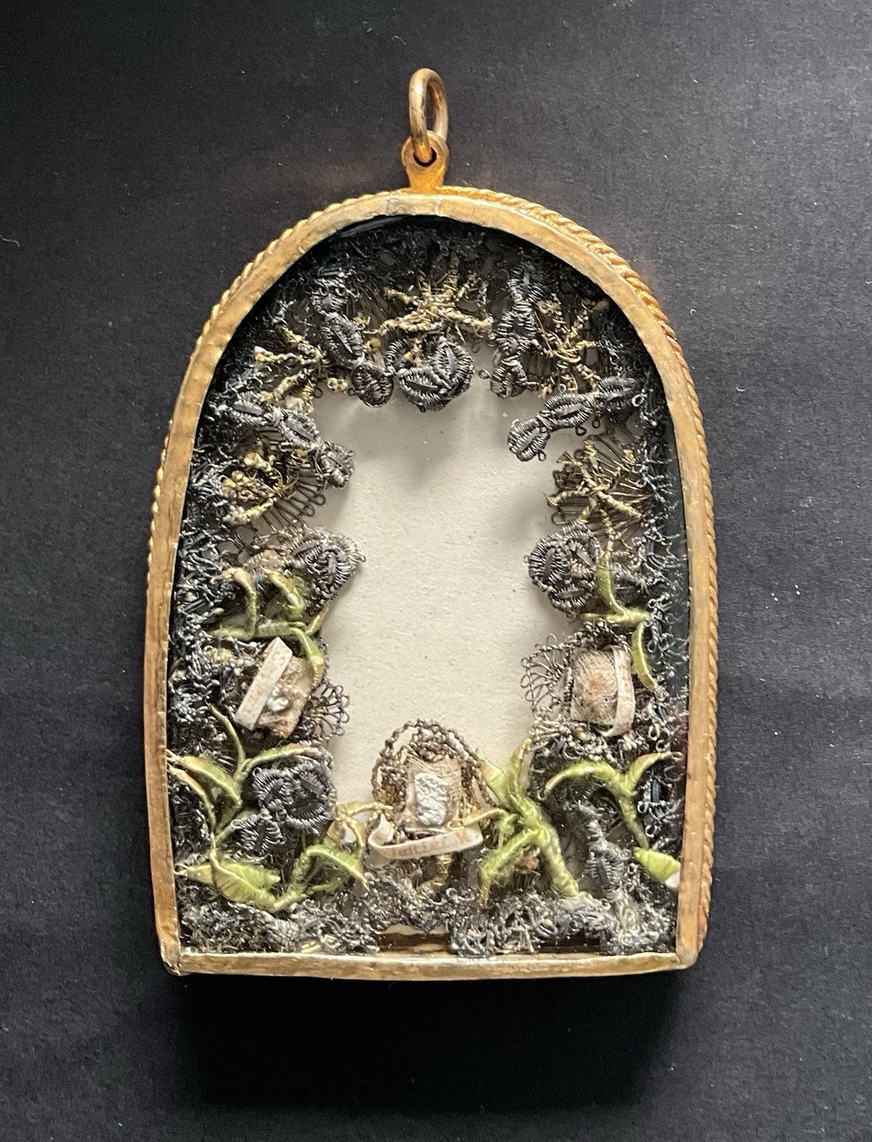 17th-18th C Antique Reliquary Pendant 3 Saint Relics Gilt Brass Old Glass 17th-18th C Antique Reliquary Pendant 3 Saint Relics Gilt Brass Old Glass
