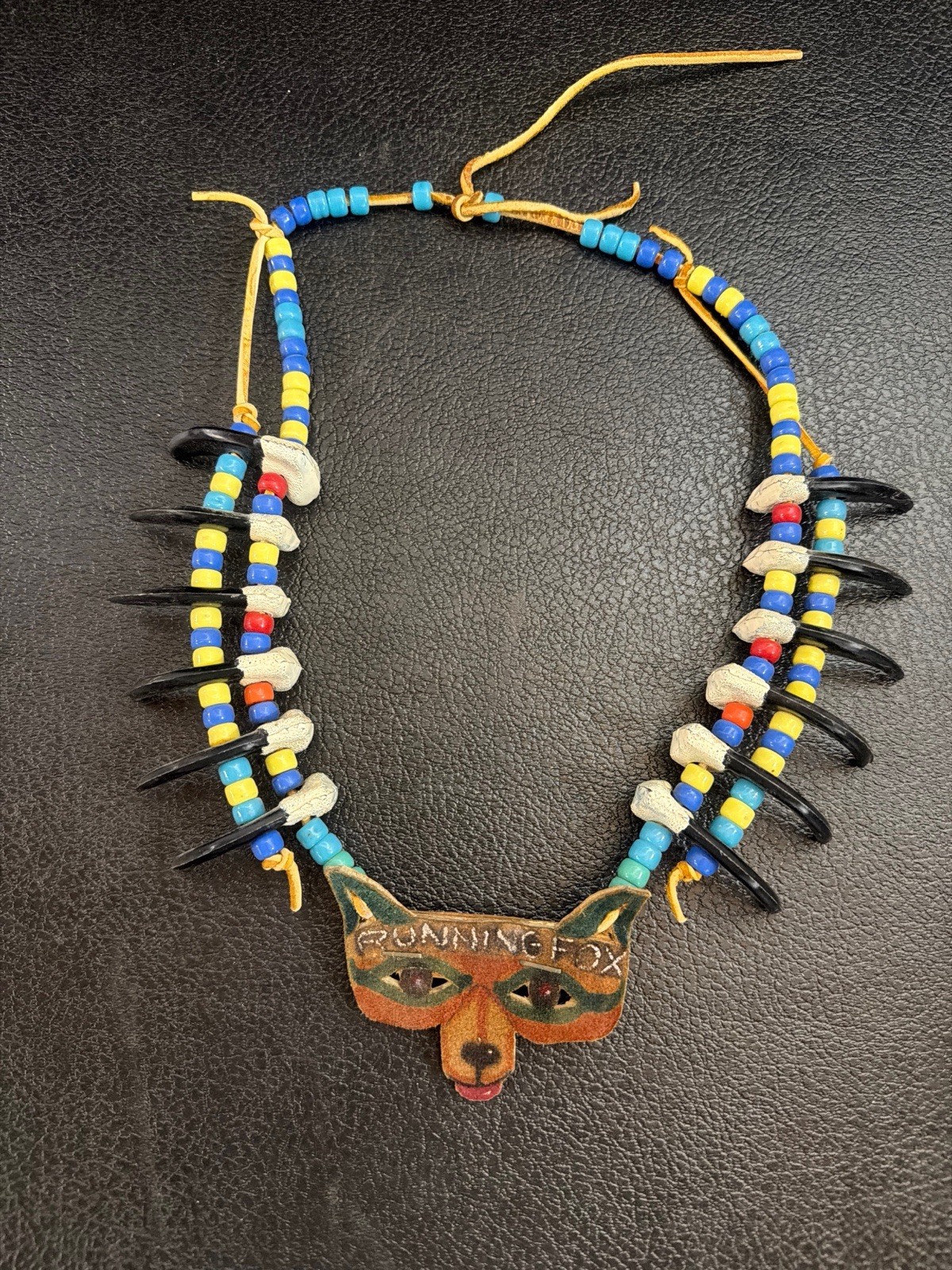 Vintage Native American Style Claw Necklace Leather Running Fox Beaded 14" Vintage Native American Style Claw Necklace Leather Running Fox Beaded 14"