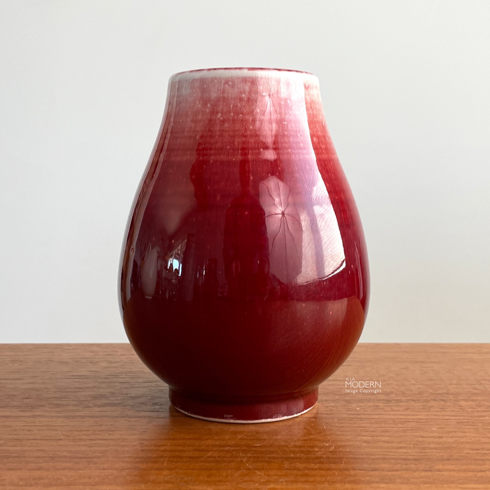 Jingdezhen Chinese Oxblood Sang de Boeuf Flambe Porcelain 6" Vase Jar Blue Mark