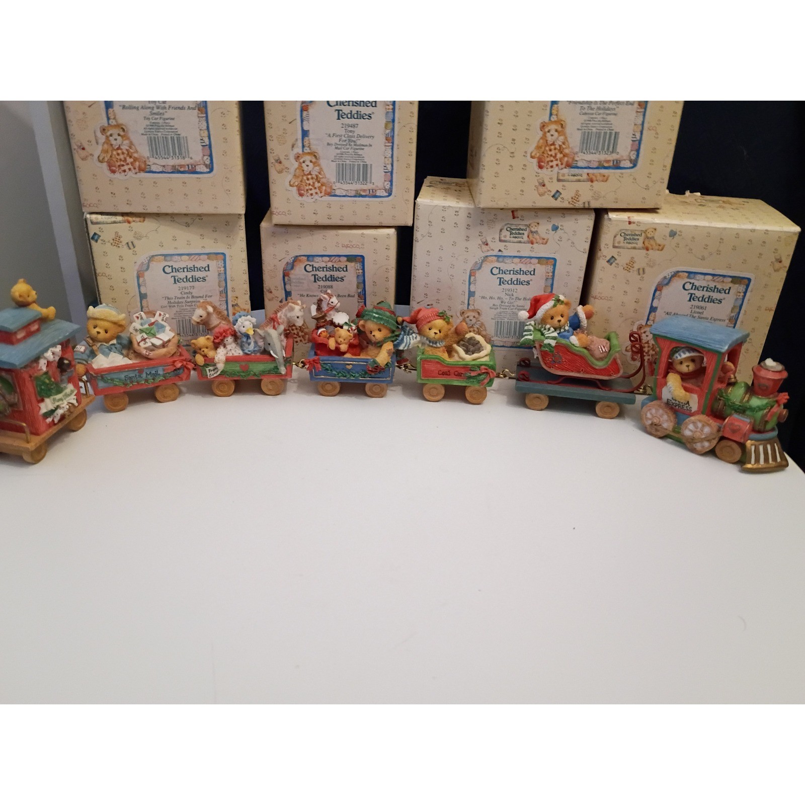Cherished Teddies Santa Express Christmas Train Set 7pc Enesco Figurines w Boxes Cherished Teddies Santa Express Christmas Train Set 7pc Enesco Figurines w Boxes