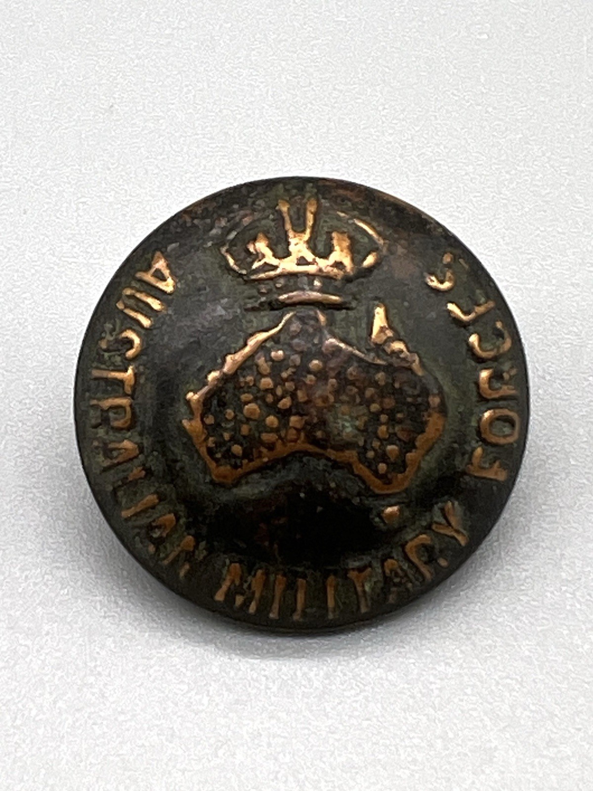 WW1 - WW2 Australian Military Forces Button - Perfection Plate Sydney WW1 - WW2 Australian Military Forces Button - Perfection Plate Sydney