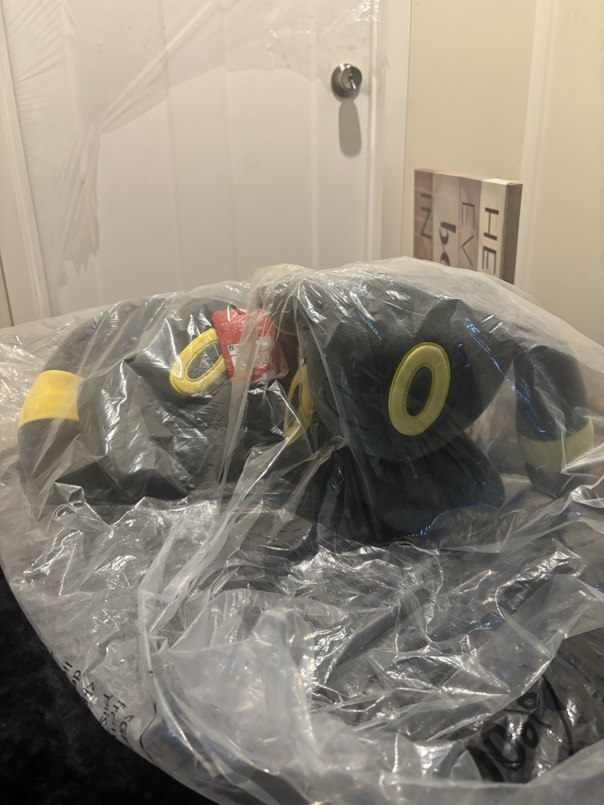 Pokémon Umbreon Sleeping 18 Inch Large Plush Toy Stuffed Animal Brand New NWT Pokémon Umbreon Sleeping 18 Inch Large Plush Toy Stuffed Animal Brand New NWT