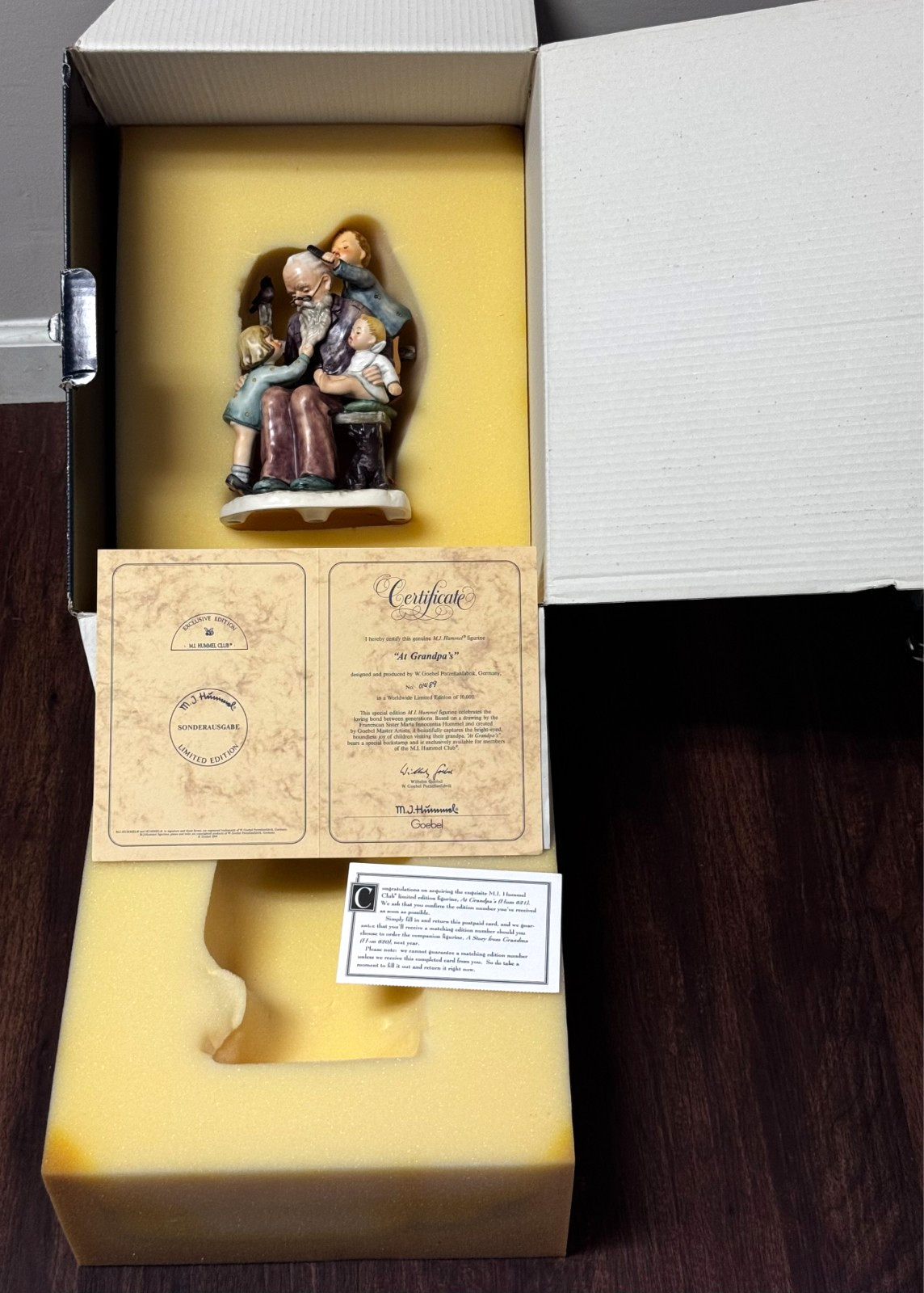 M.J.Hummel Goebel At Grandpa's Hum 621 Figurine TMK-7 with COA & Box