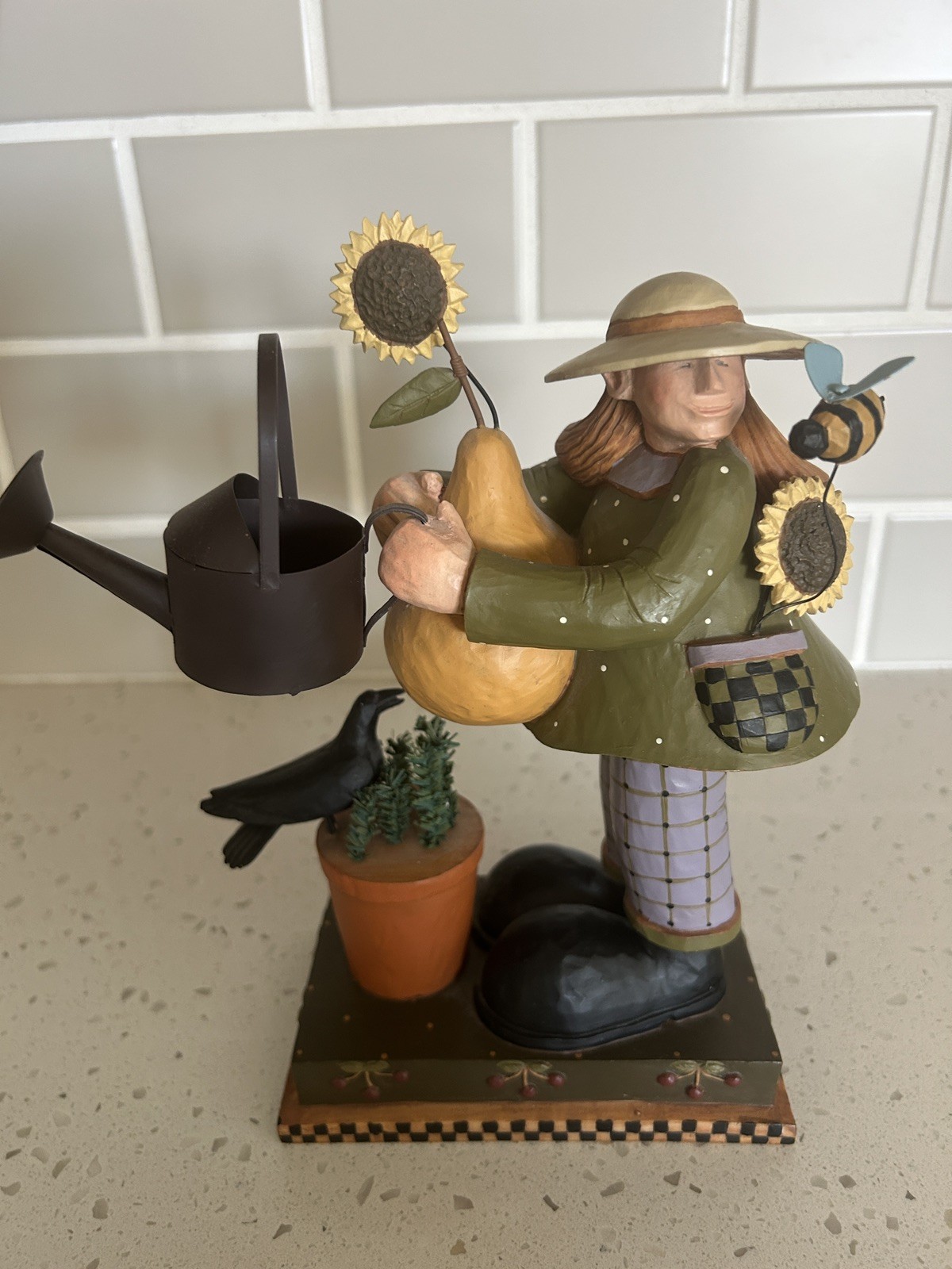 2004 Williraye Studio Summer's Harvest Lady w/ Pear Sunflowers Watering Can Bee 2004 Williraye Studio Summer's Harvest Lady w/ Pear Sunflowers Watering Can Bee