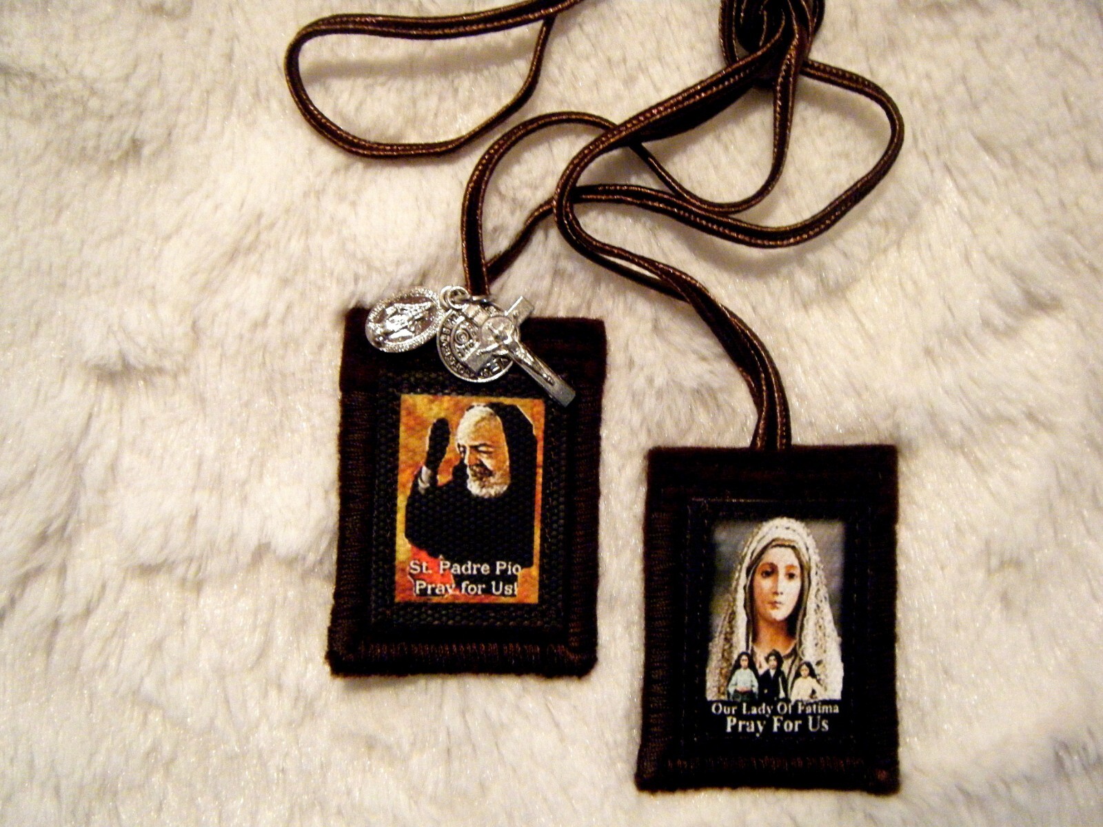 Padre Pio Fatima Brown Scapular 100%Wool Padre Pio Fatima Brown Scapular 100%Wool