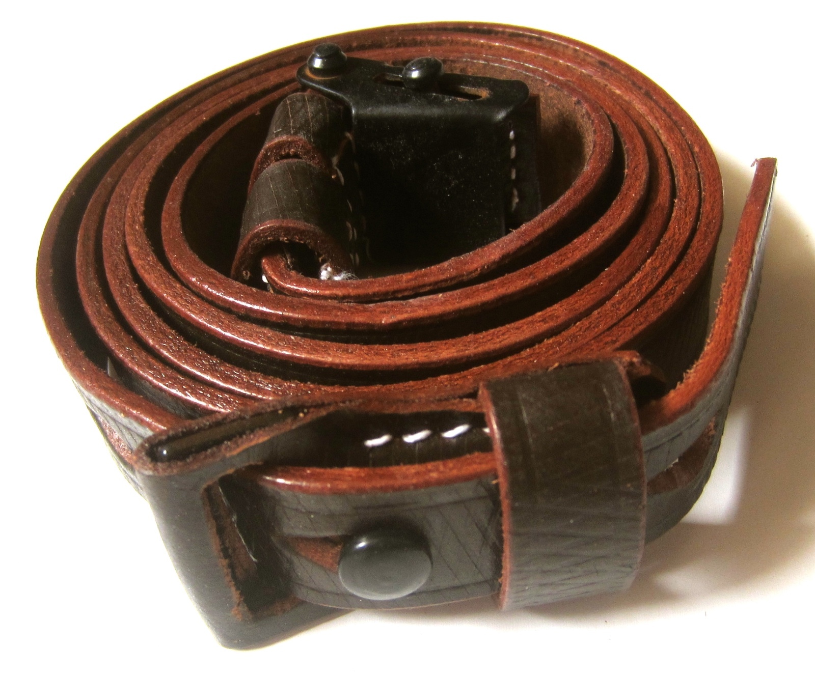 WWII GERMAN K98 98K RIFLE LEATHER RIFLE CARRY SLING WWII GERMAN K98 98K RIFLE LEATHER RIFLE CARRY SLING
